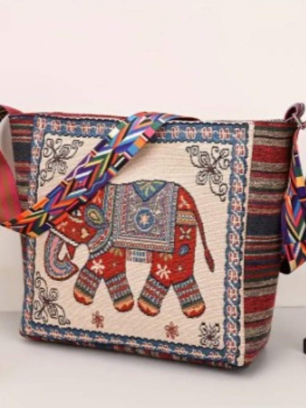 Red Elephant Detailed Shoulder Bag Portable Multifunctional Crossbody Bag